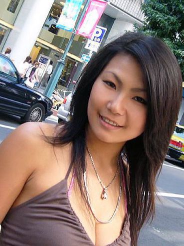 Bosomy Oriental Chick Asami Idols Invites Everybody To Play With Her Big Melons